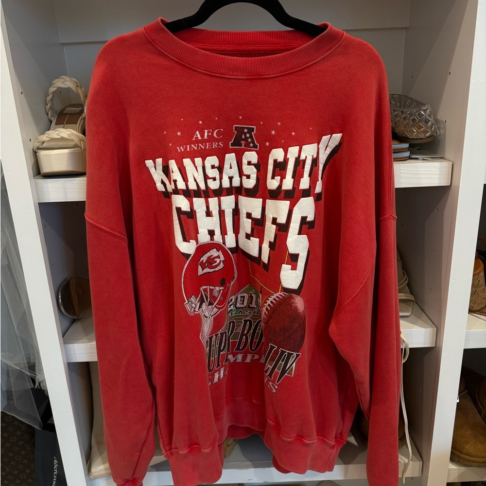 Abercrombie Kansas City Chiefs Red Sweatshirt